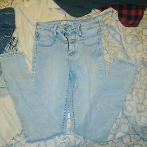 EUC High waisted Hollister strechy jeans size 1 rg